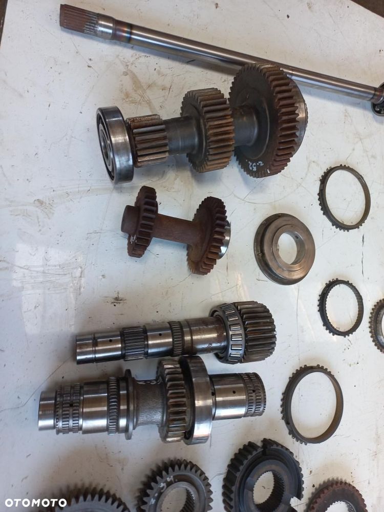 Koło zębate,wałek,tryb,choinka,Z25 Z41 Z37 81873139,Z38 Z37 Z33 81866524,Z46 Z38 81871991,Z23 Z29 Z44 81872802 New Holland Ford - 7