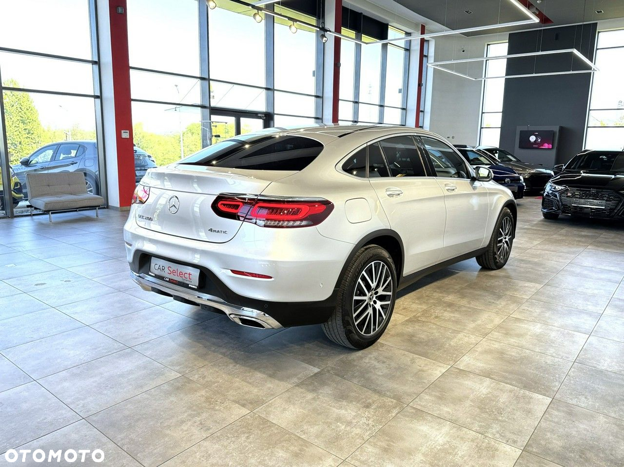 Mercedes-Benz GLC - 9