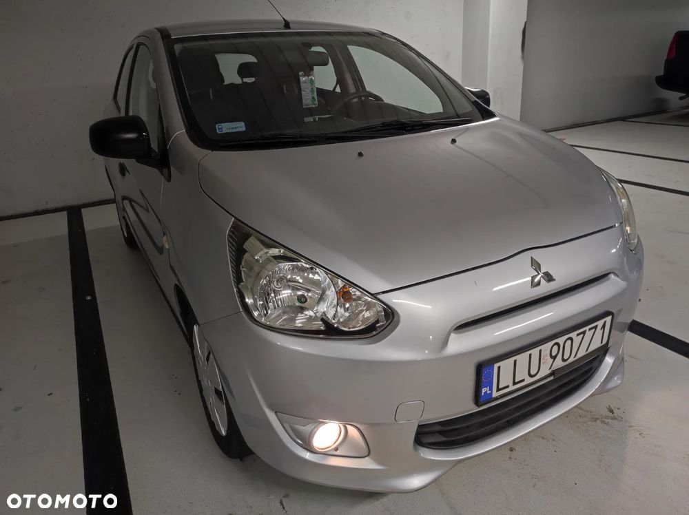 Mitsubishi Space Star - 10