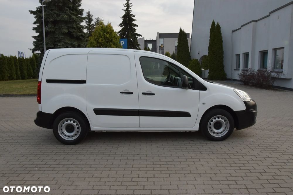 Peugeot PARTNER 1,6 HDI 3-OSOBOWY - 5