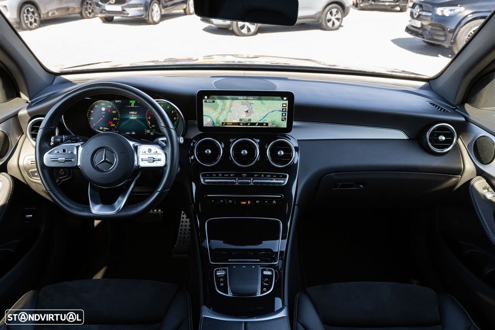 Mercedes-Benz GLC 300 de 4Matic 9G-TRONIC AMG Line - 25