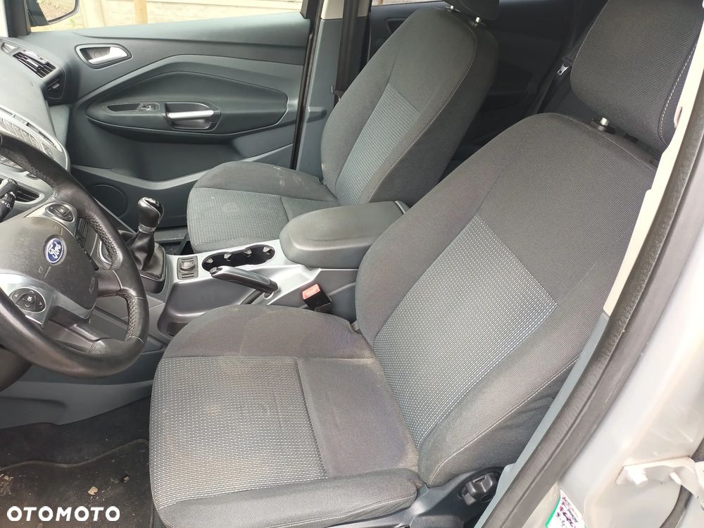 Ford C-MAX 1.6 Ti-VCT Champions Edition - 6