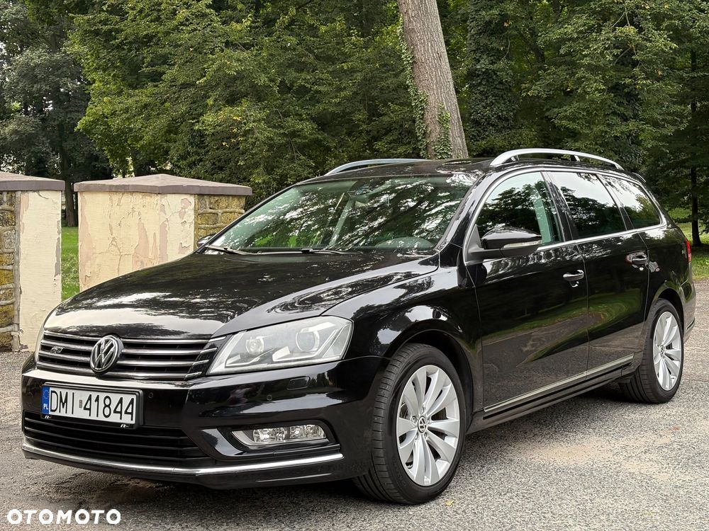 Volkswagen Passat 2.0 TDI DSG BlueMotion Technology R-Line - 1