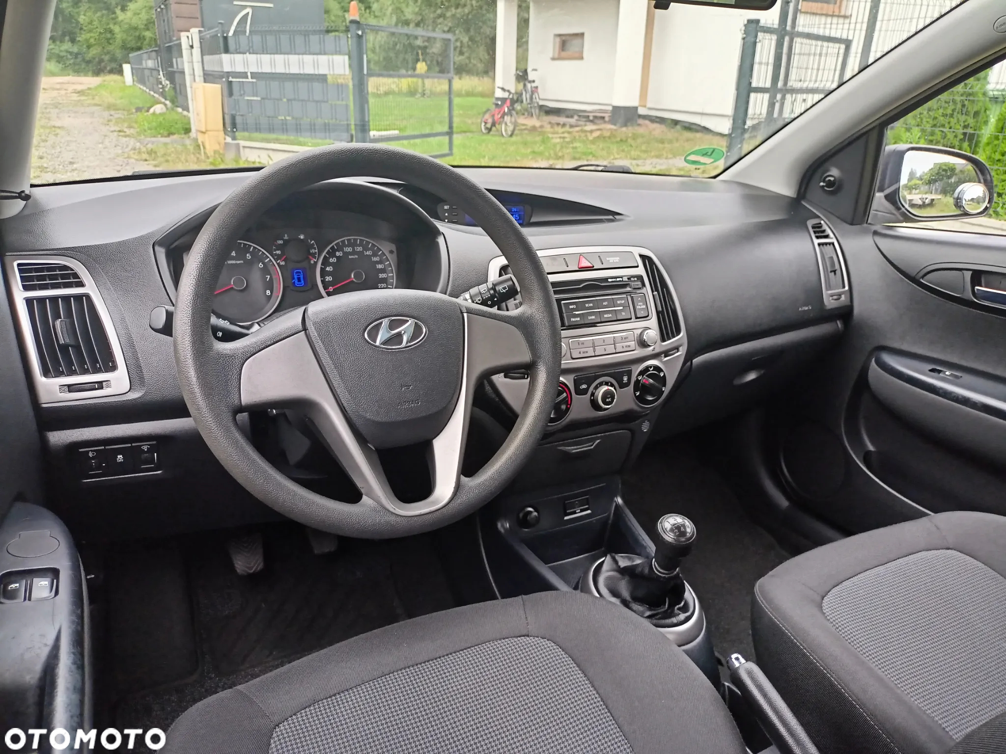 Hyundai i20 - 13