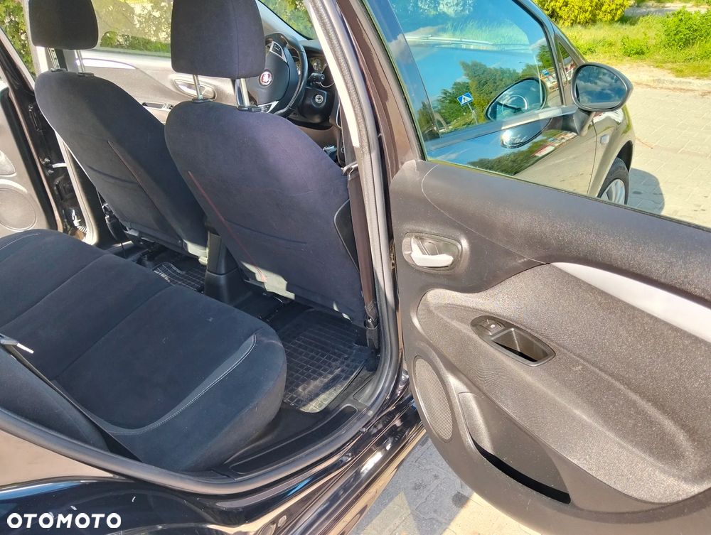 Fiat Punto 1.4 Easy S&S - 16