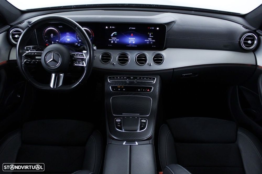 Mercedes-Benz E 300 de AMG Line - 19