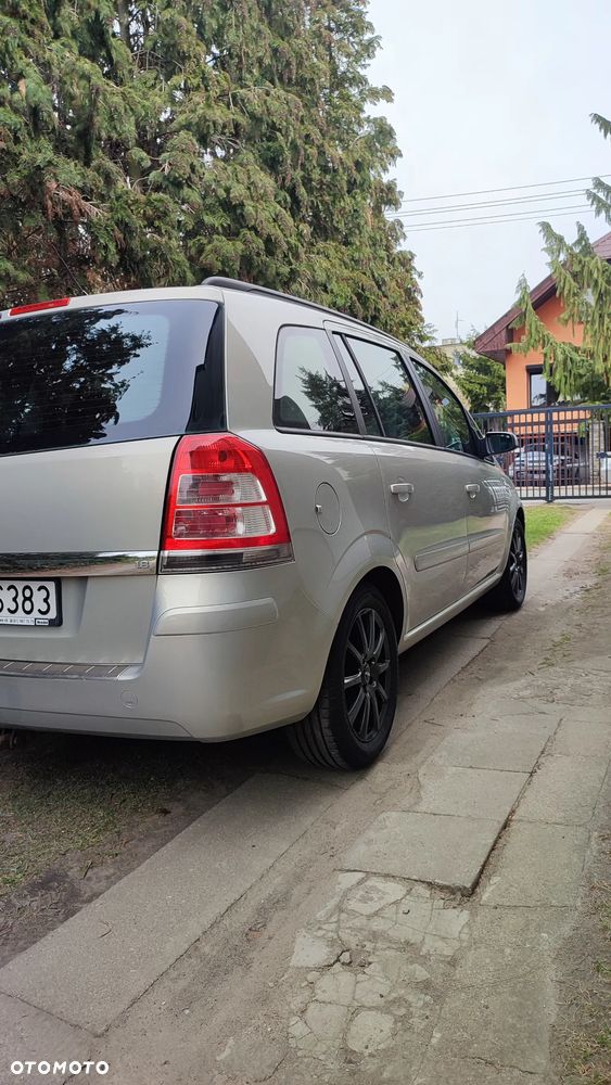 Opel Zafira 1.8 EasyTronic - 4