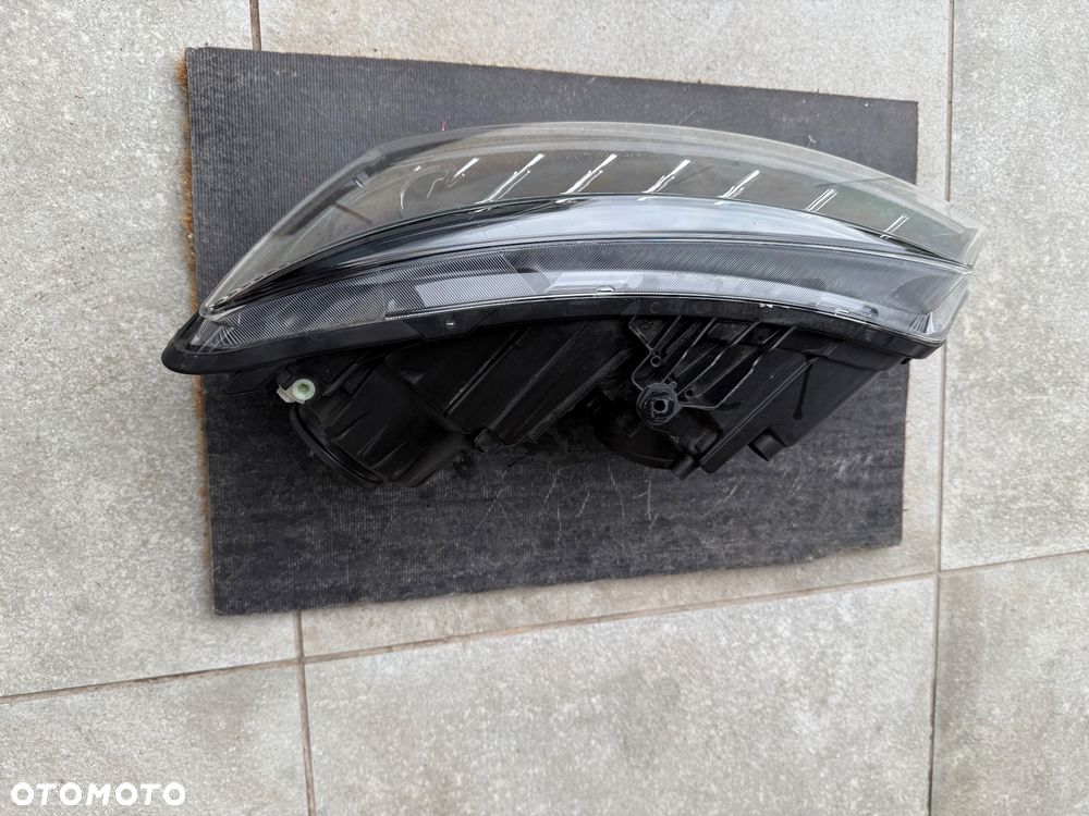 Lampa przednia lewa Skoda Fabia III Lift - 5