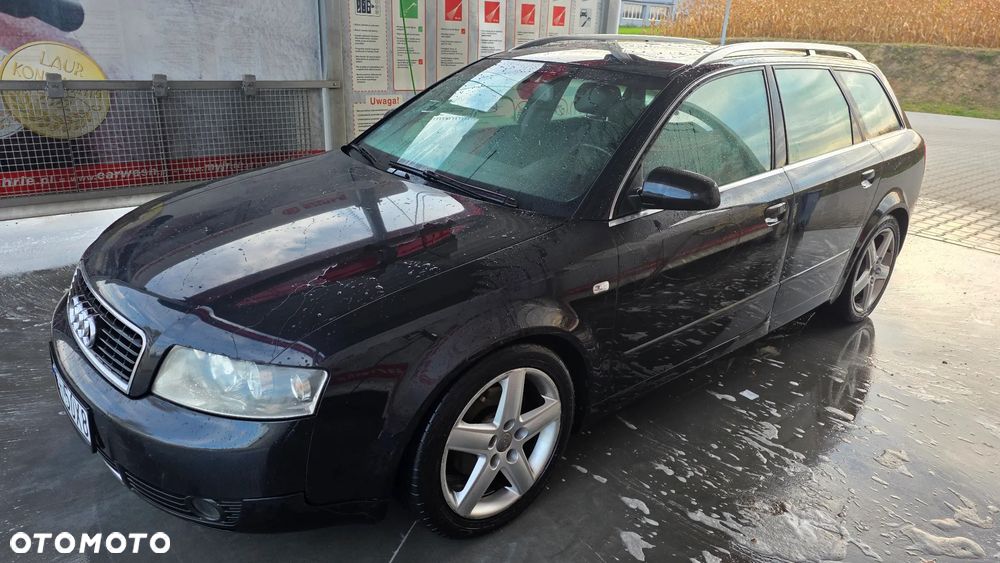 Audi A4 Avant 2004 photo 2