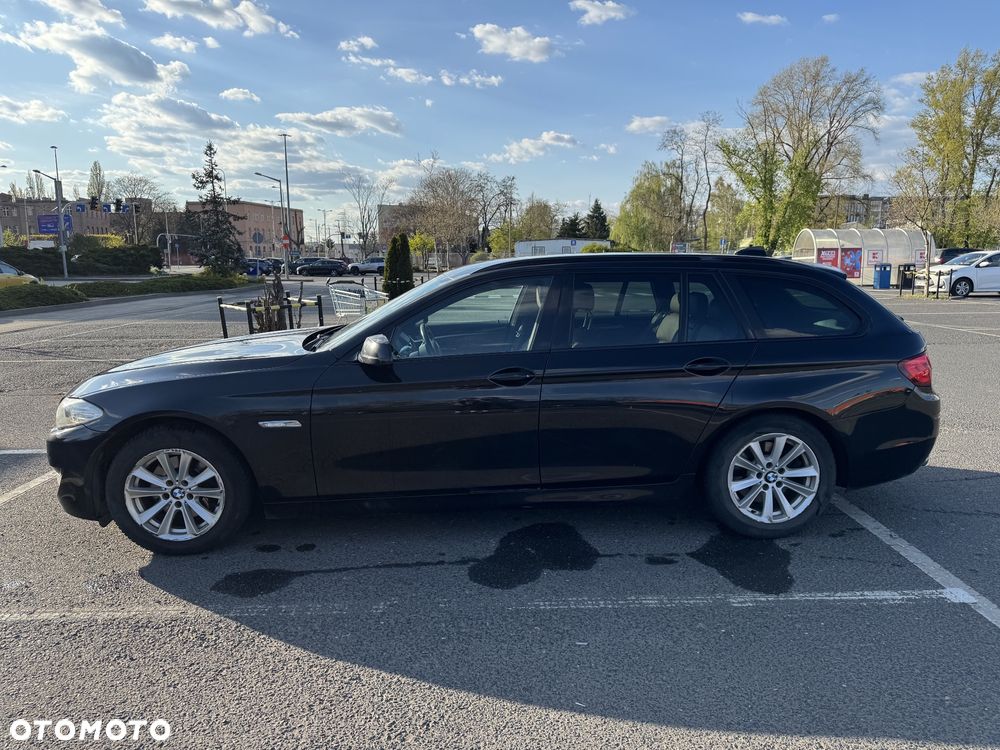 BMW Seria 5 520d - 8