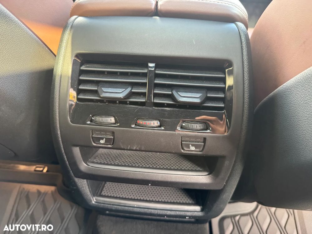 BMW X6 xDrive40d - 14