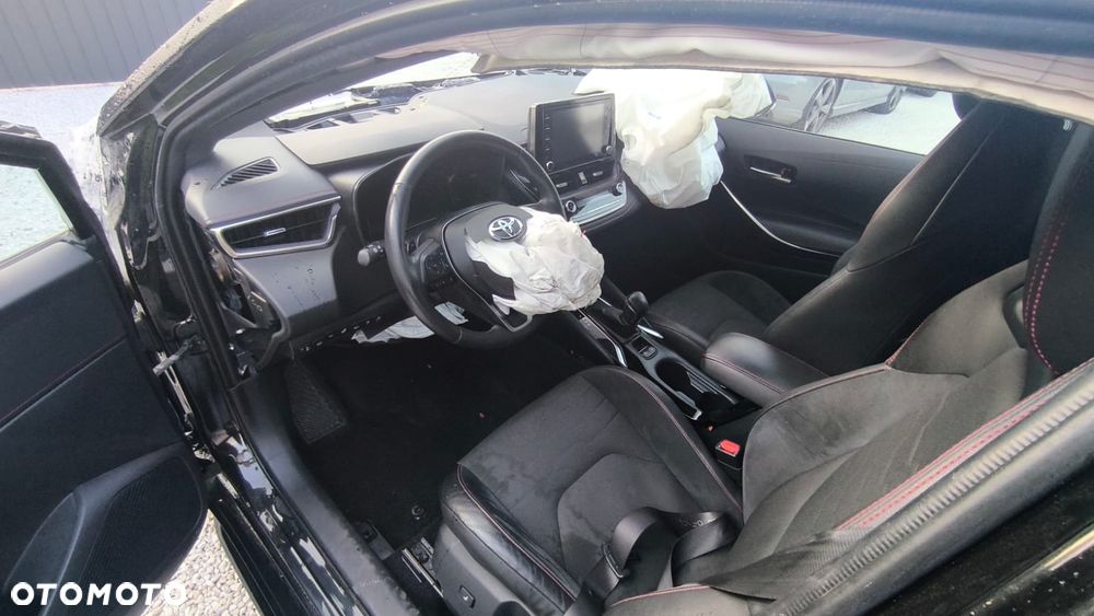 Toyota Corolla - 2
