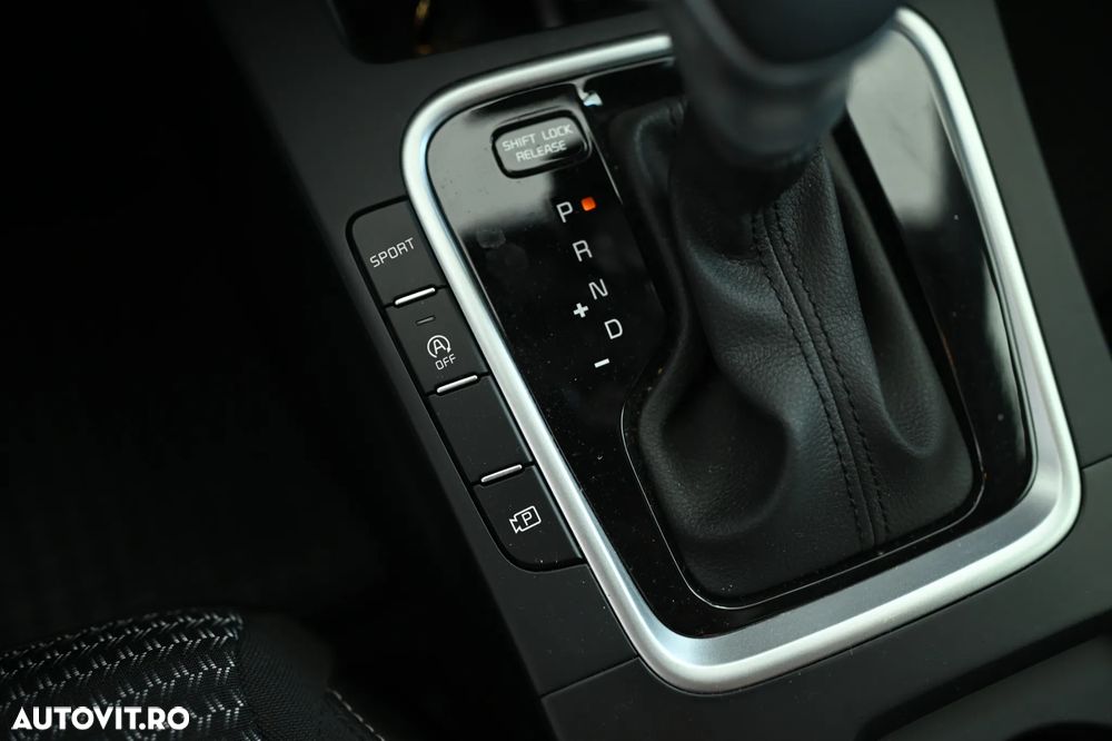 Kia XCeed 1.5 T-GDI OPF DCT7 VISION - 14