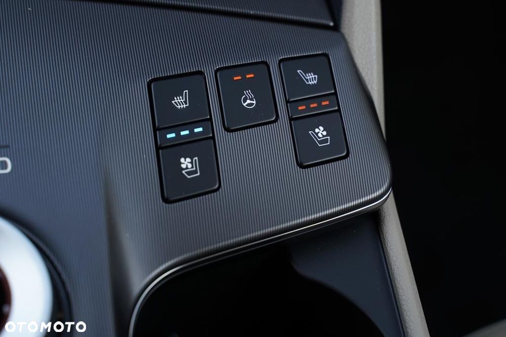 Kia Sportage 1.6 T-GDI Business Line 2WD DCT - 23