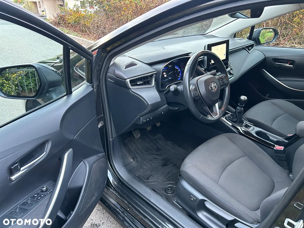 Toyota Corolla 1.5 Comfort - 11