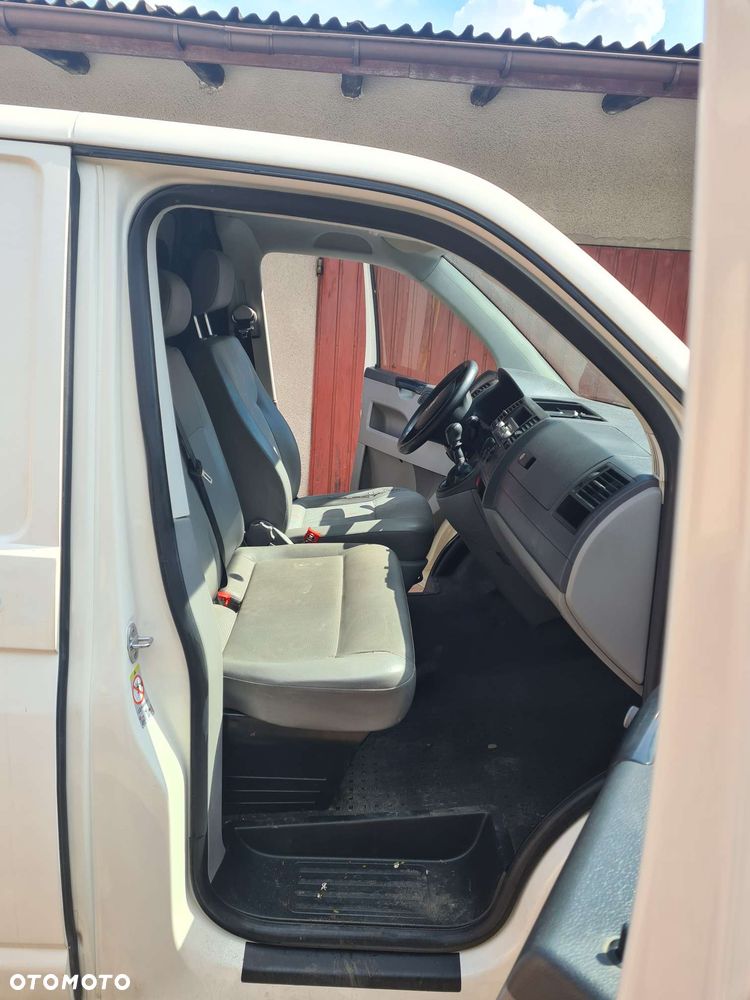 Volkswagen T5 - 6