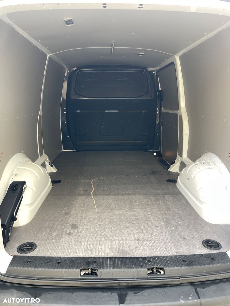 Volkswagen Transporter 2.0TDI  LUNG  USI SPATE - 28