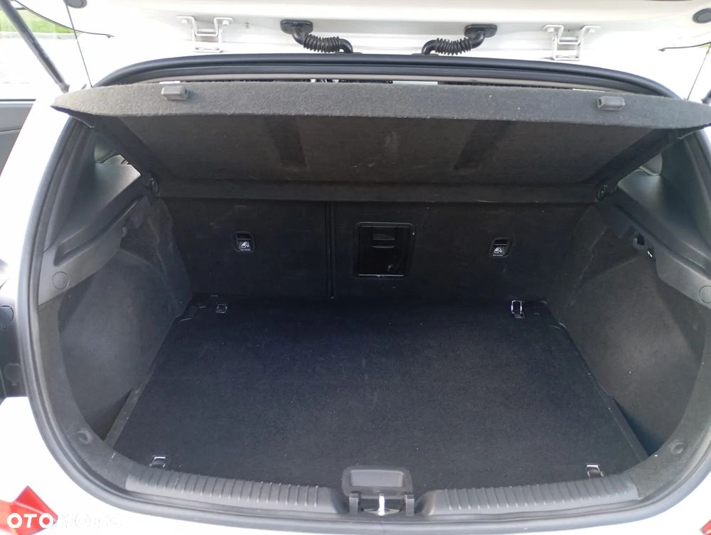 Hyundai i30 - 11