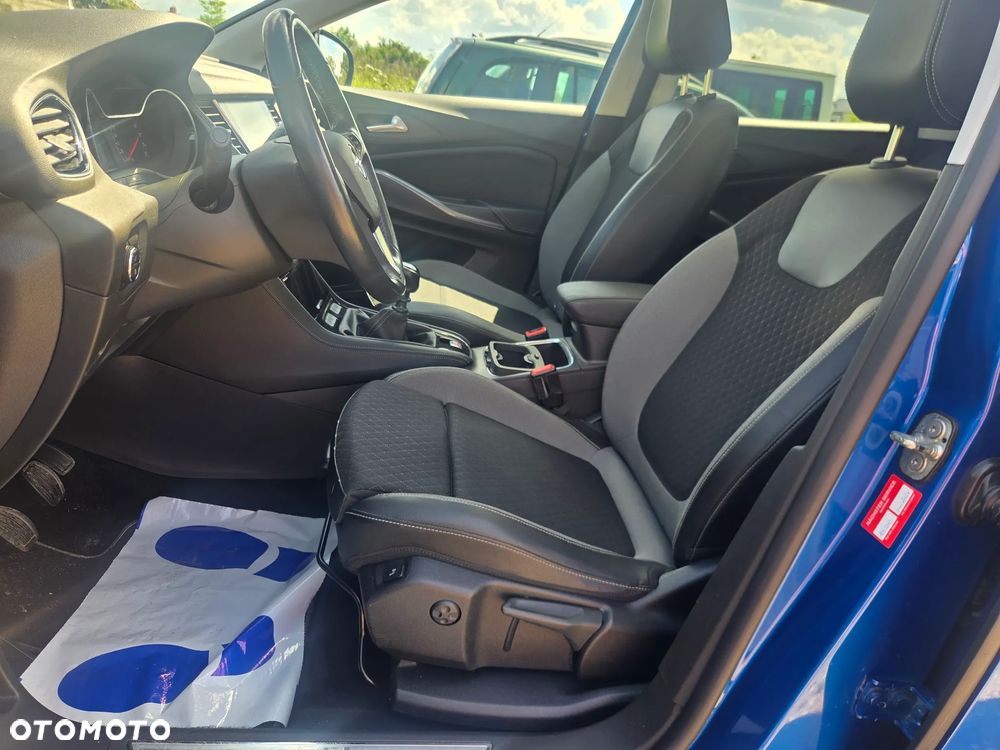 Opel Grandland X 1.6 D Start/Stop Business INNOVATION - 20