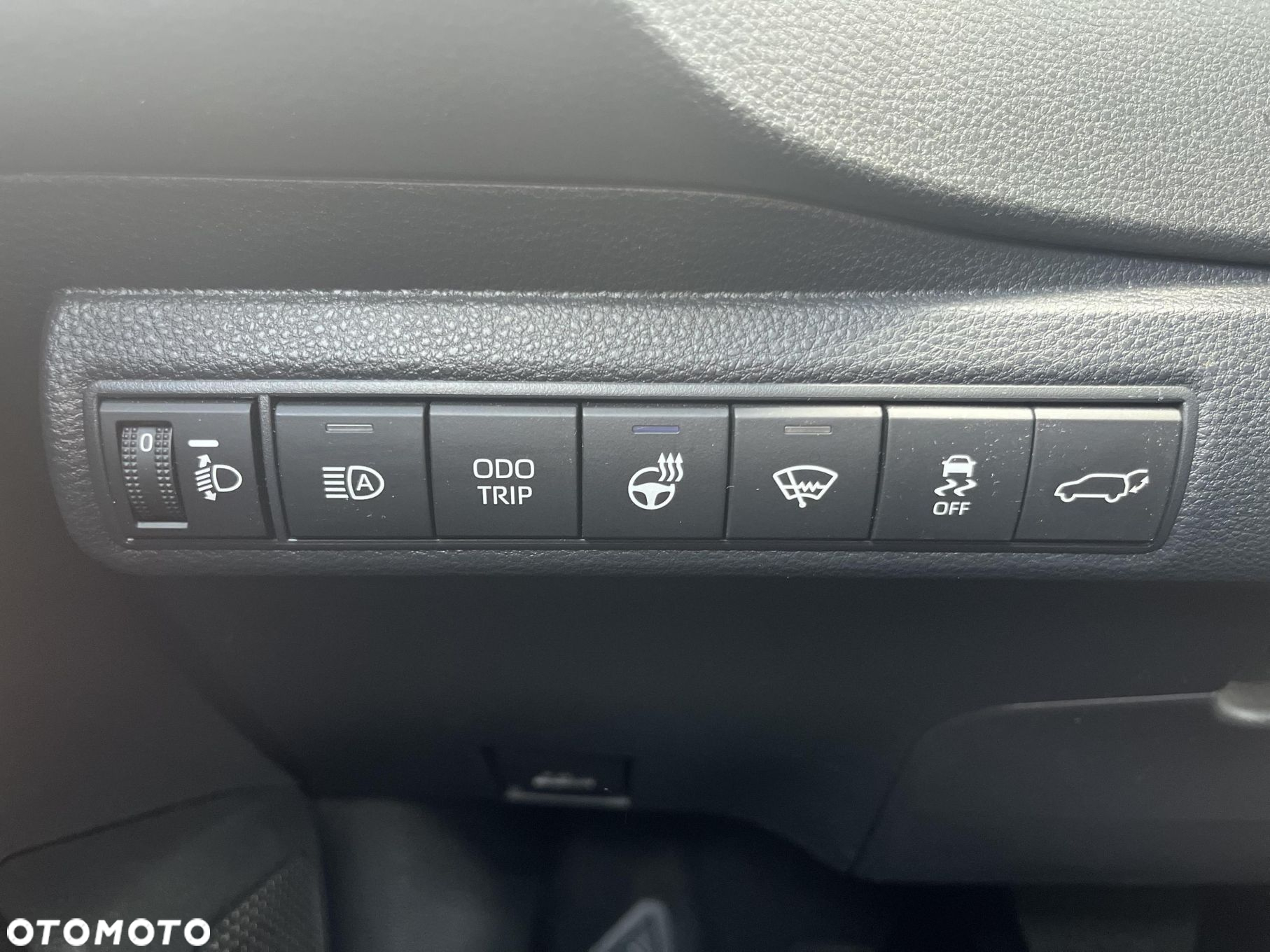 Toyota Corolla 2.0 Hybrid GR Sport - 25