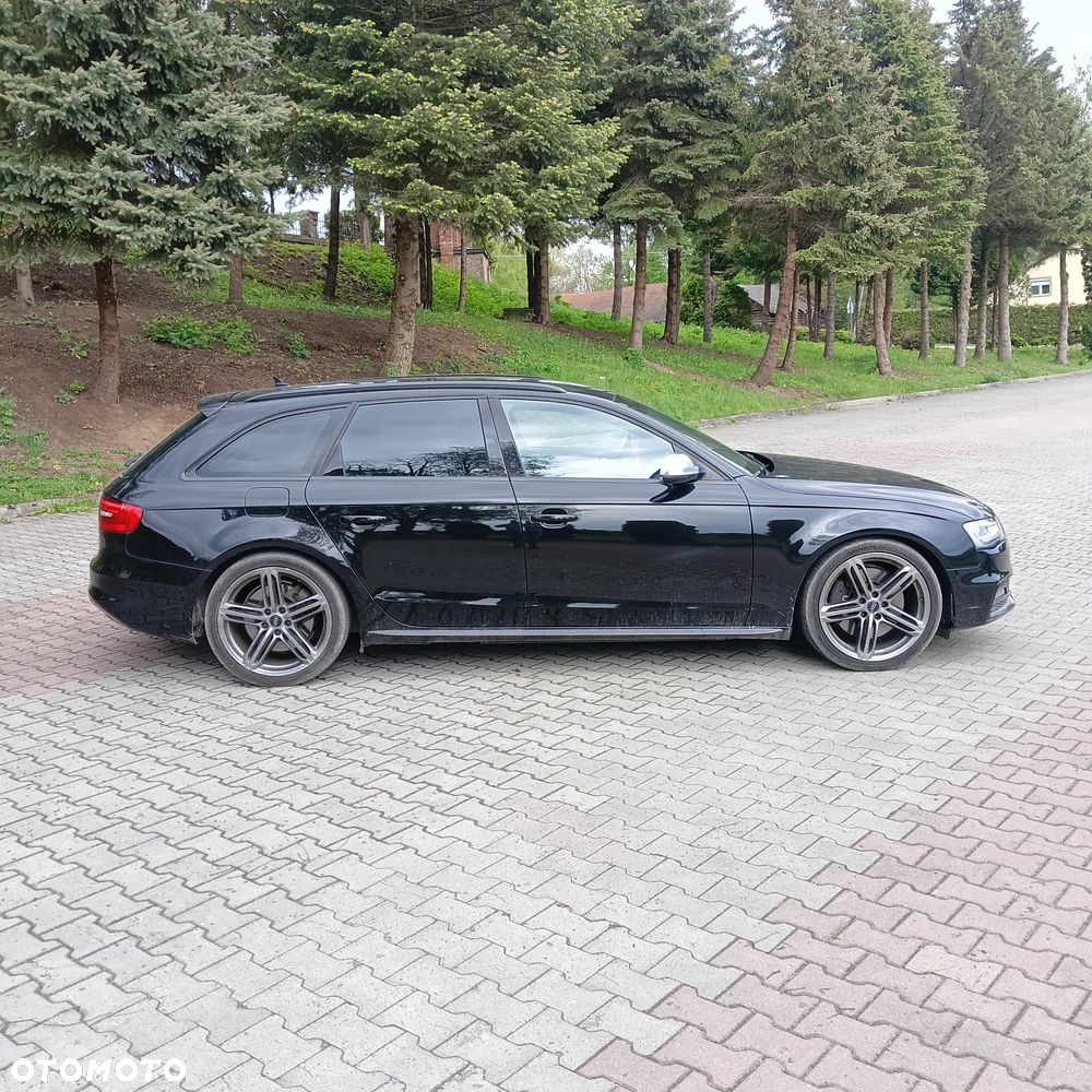 Audi A4 Avant 3.0 TDI clean diesel Quattro S tronic - 8