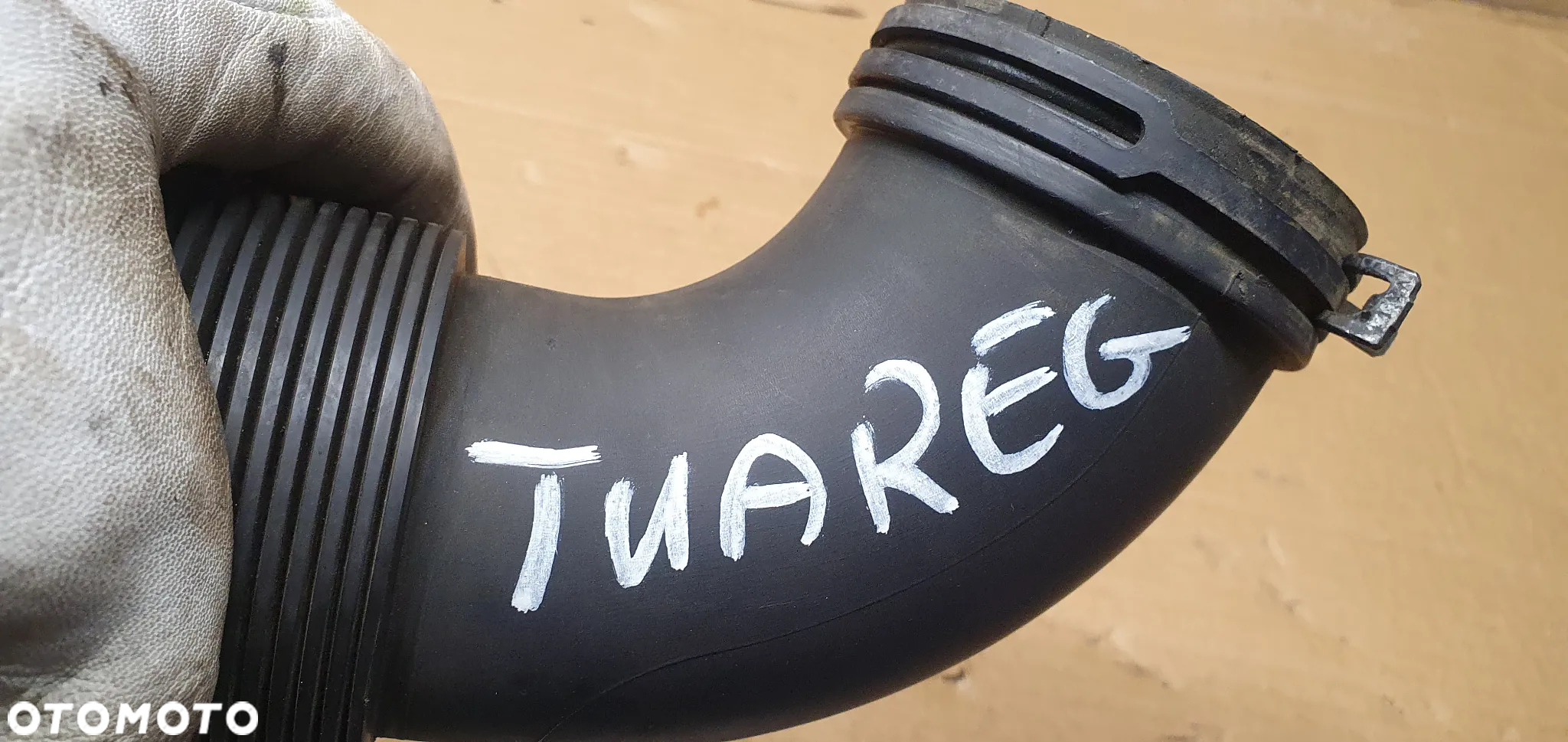 Rura dolot powietrza VW Touareg 3.0 TDI 7L6129627A - 6