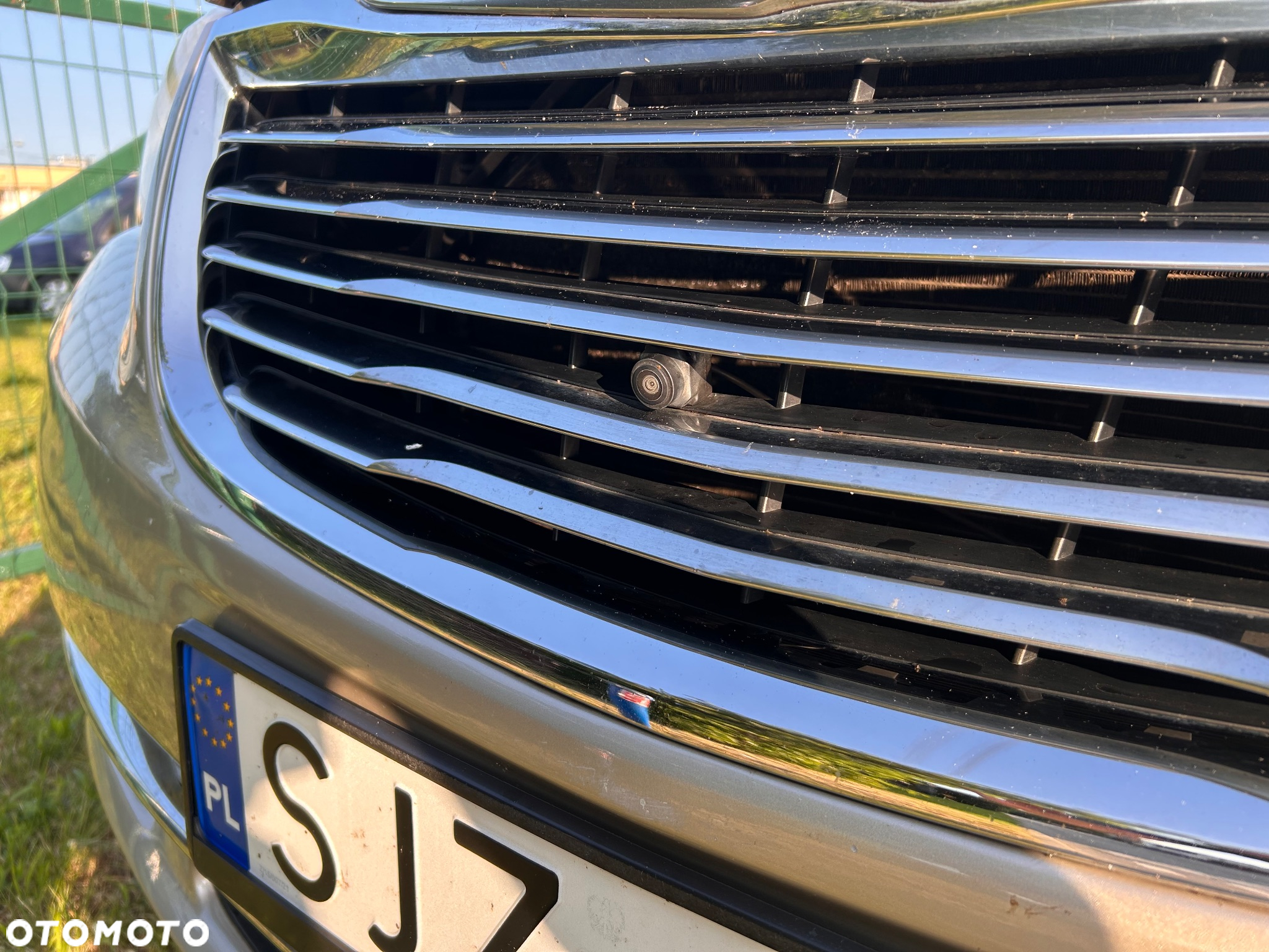 Chrysler Town & Country 3.6 Limited - 14