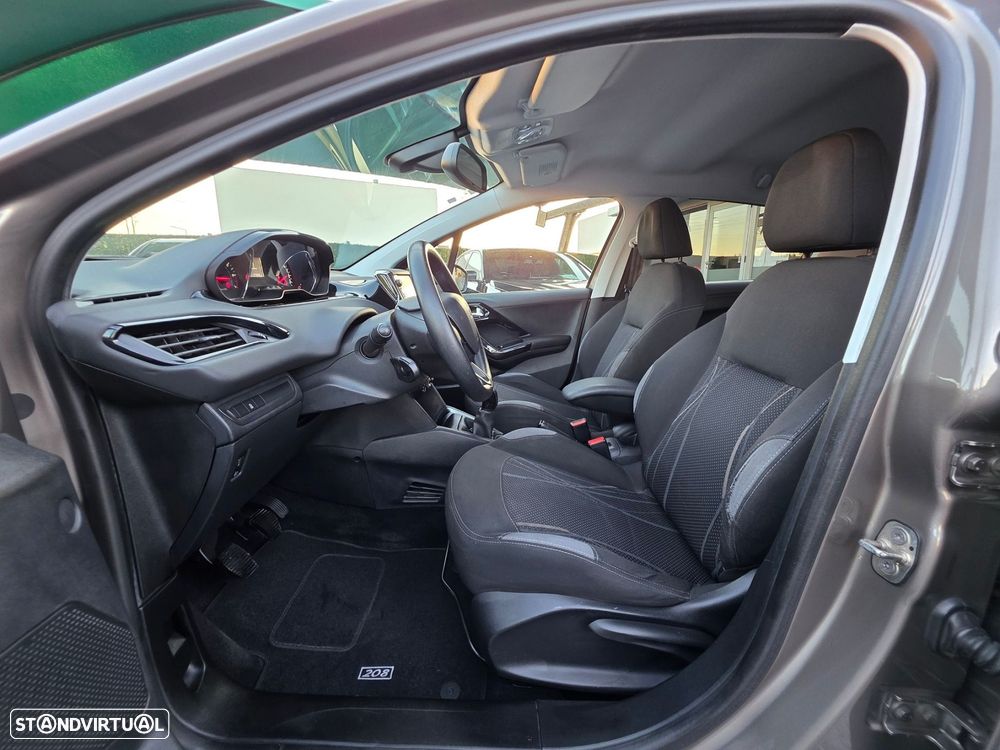 Peugeot 208 1.2 VTi Active - 10