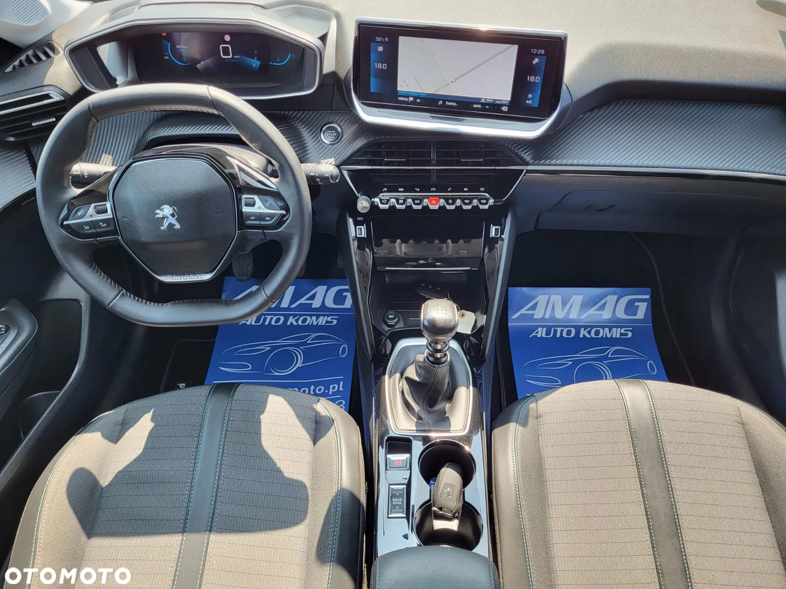 Peugeot 208 1.5 BlueHDi Allure S&S - 18