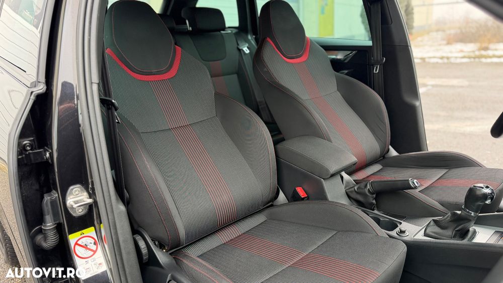 Skoda Octavia 1.6 TDI DSG Style - 9