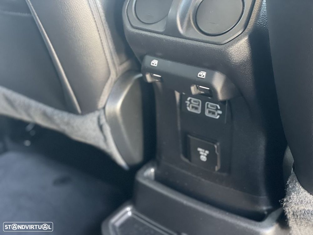 Jeep Wrangler Unlimited 2.2 CRD Night Eagle AT - 45