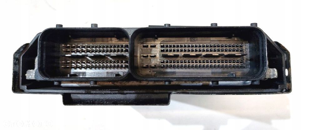 obudowa sterownik komputer silnika opel insignia a 2.0 cdti 5557353900rd - 3