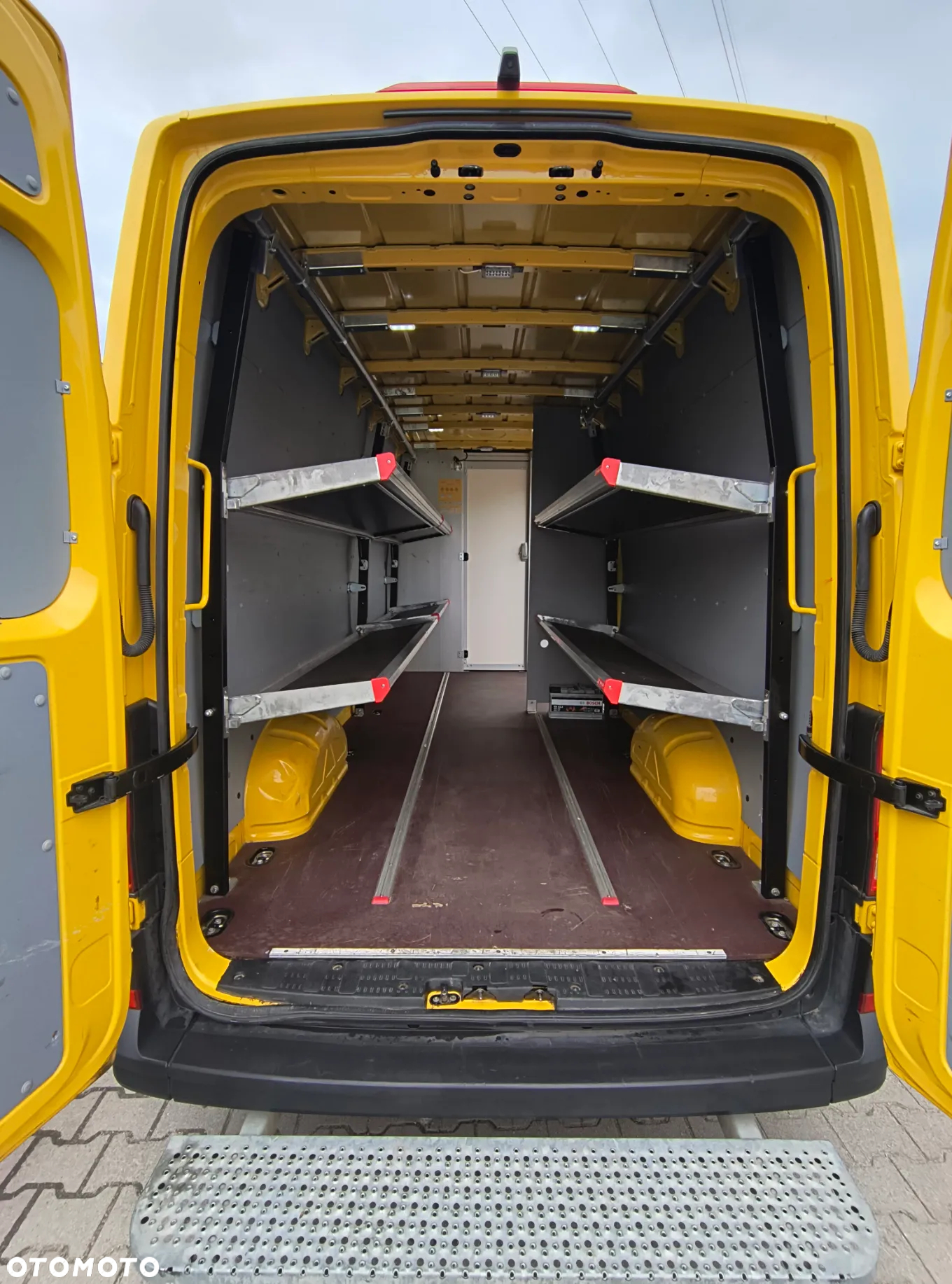 Volkswagen Crafter 35 TDI - 11