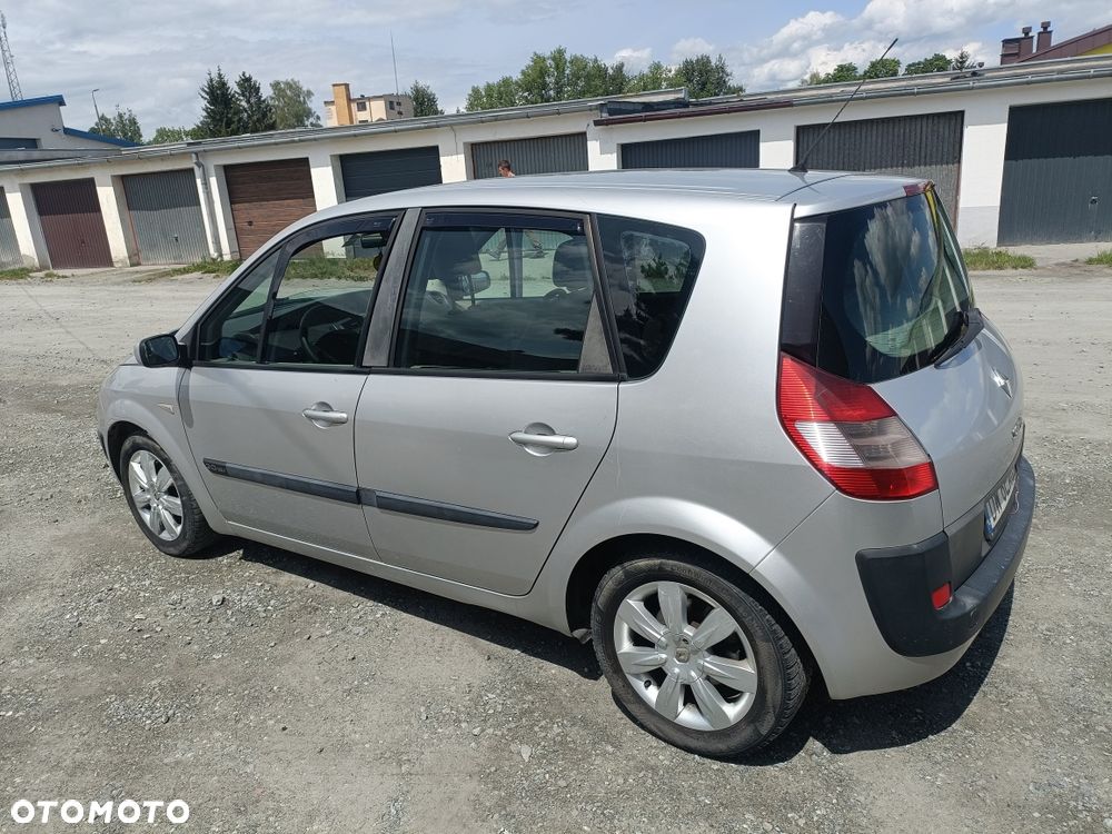 Renault Scenic - 5