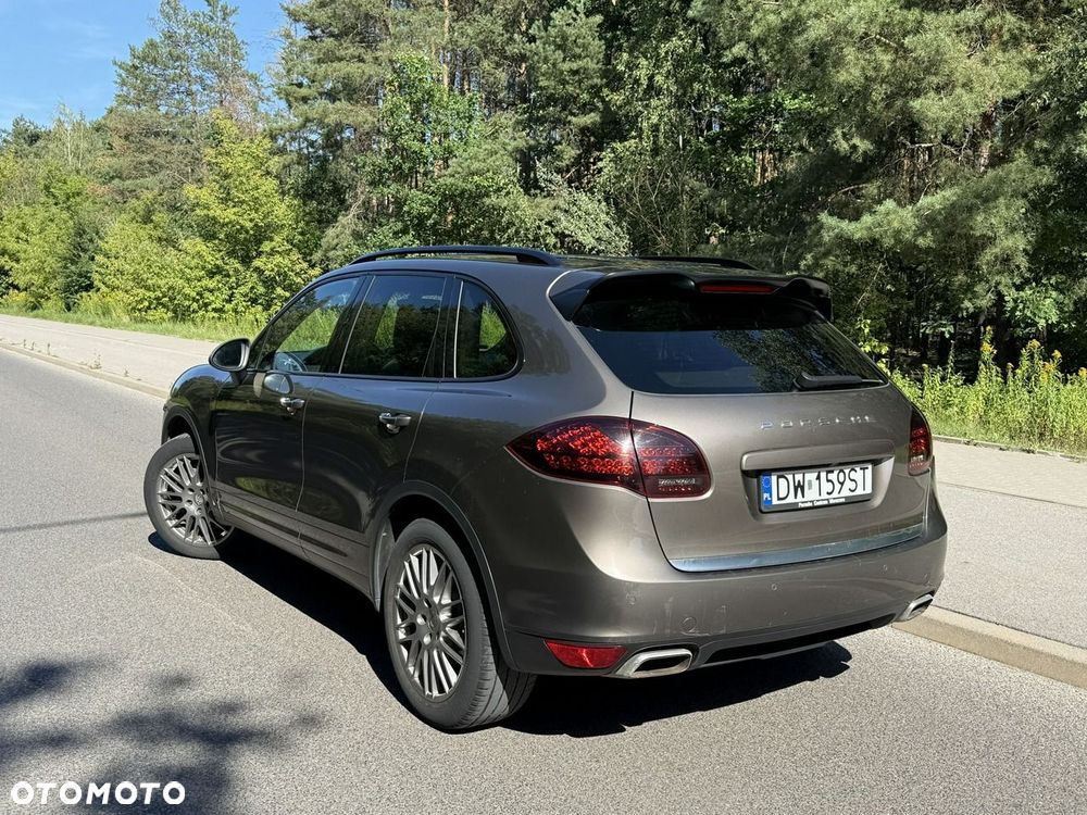 Porsche Cayenne Diesel Platinum Edition - 13