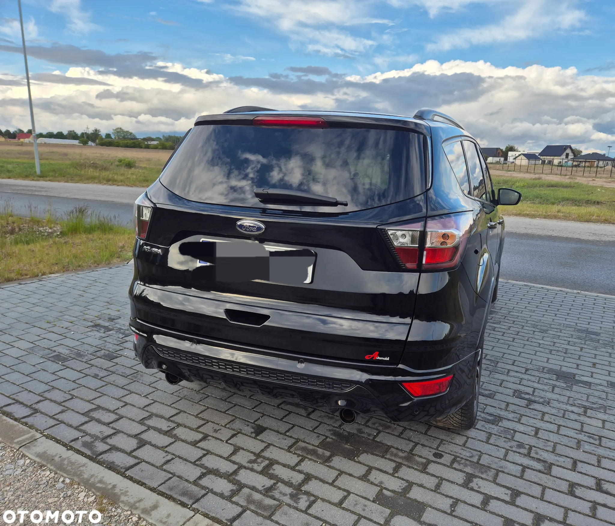 Ford Kuga 2.0 TDCi 2x4 ST-Line - 5