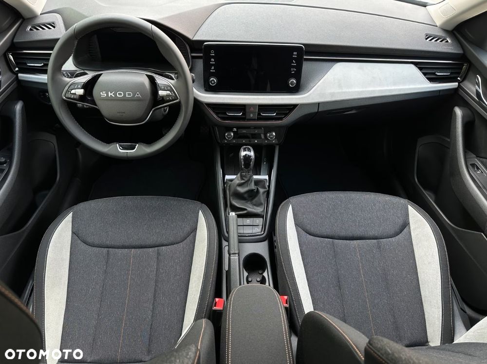 Skoda Kamiq 1.0 TSI Drive DSG - 8