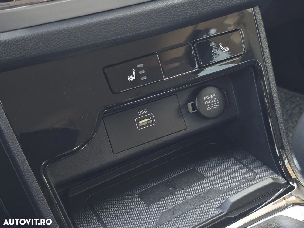 SsangYong Korando - 14