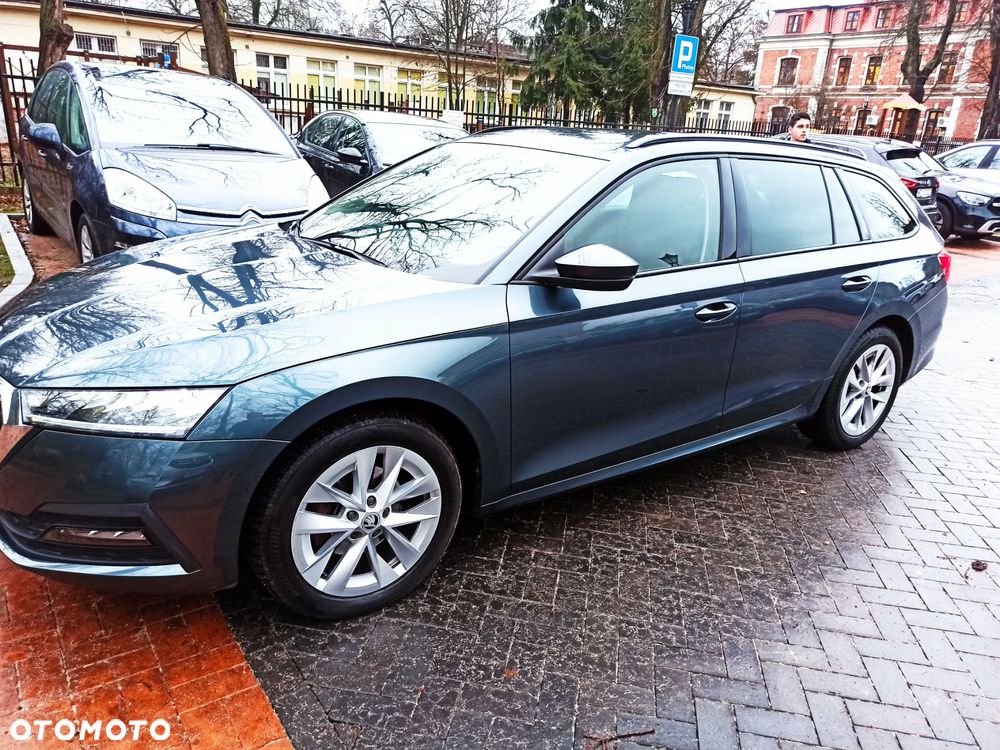 Skoda Octavia 2.0 TDI SCR Ambition DSG - 5