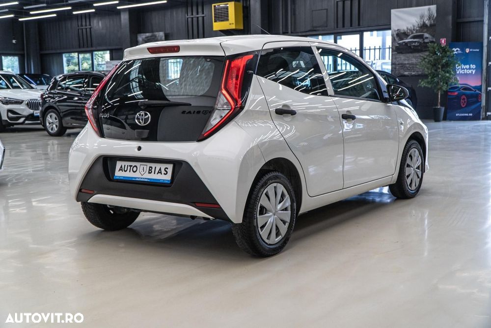 Toyota Aygo 1.0 VVY-I 5 usi X-style - 8