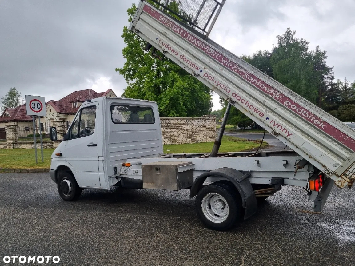 Mercedes-Benz SPRINTER - 20