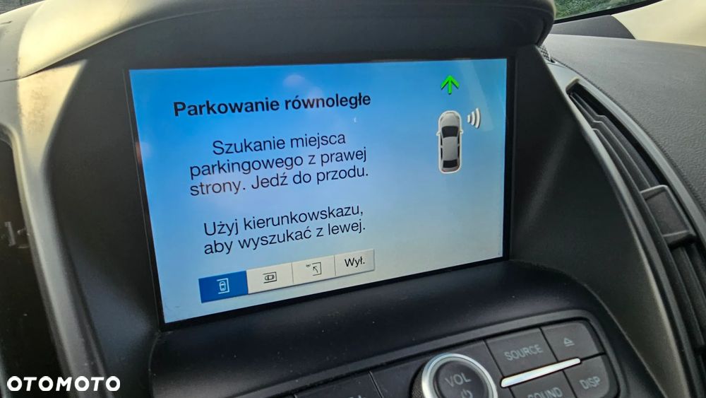 Ford Kuga - 11