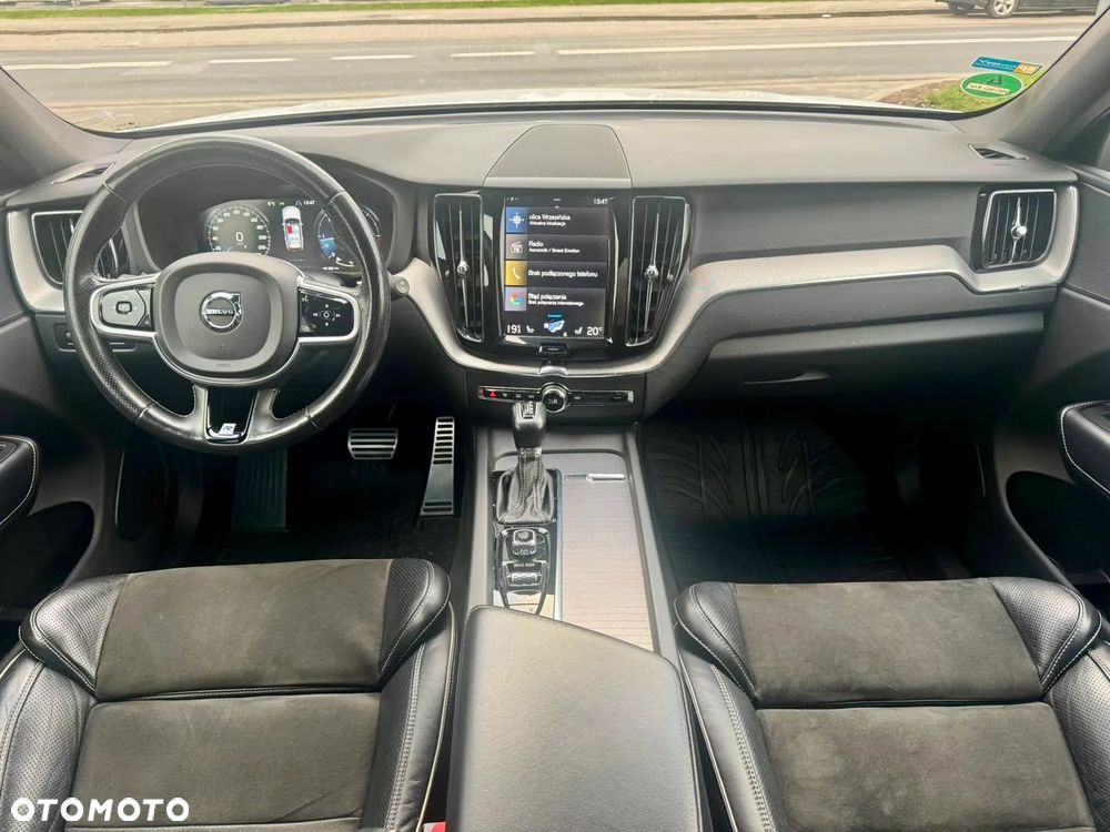 Volvo XC 60 D4 AWD R-Design - 15