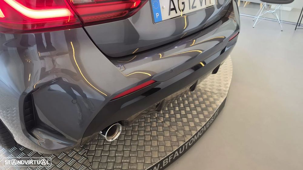 BMW 116 d Pack Desportivo M Auto - 22