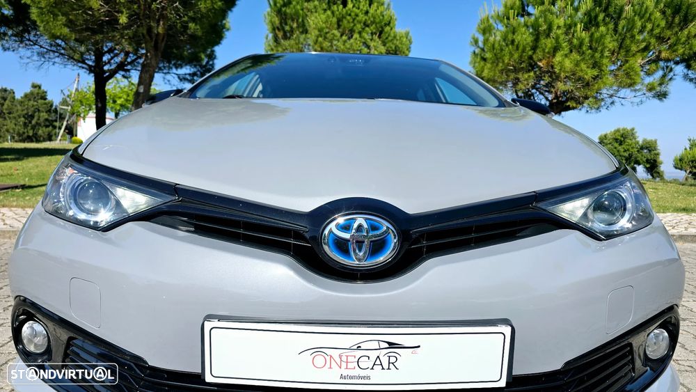 Toyota Auris 1.8 HSD Comfort +P.Techno+P.Sport - 16