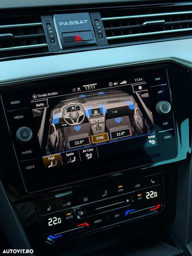 Volkswagen Passat 2.0 TDI SCR DSG Elegance - 26