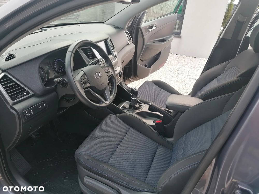 Hyundai Tucson 2.0 CRDI 4WD Style - 11