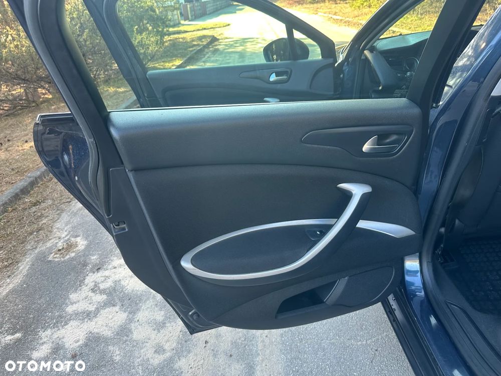 Citroën C5 1.6 HDi Attraction - 23