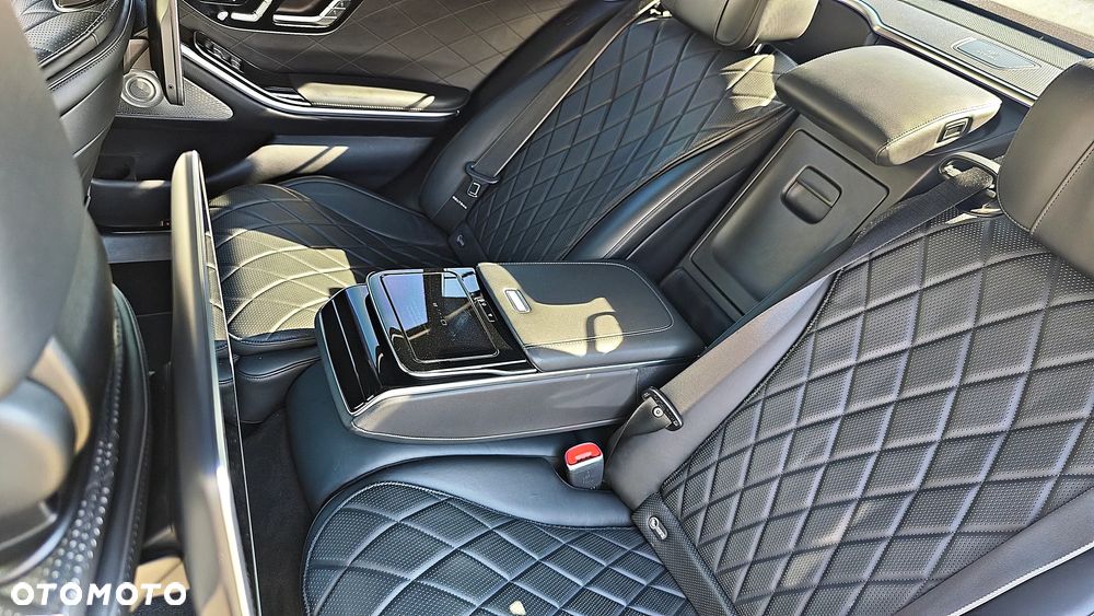Mercedes-Benz Klasa S 580 4Matic L 9G-TRONIC - 14