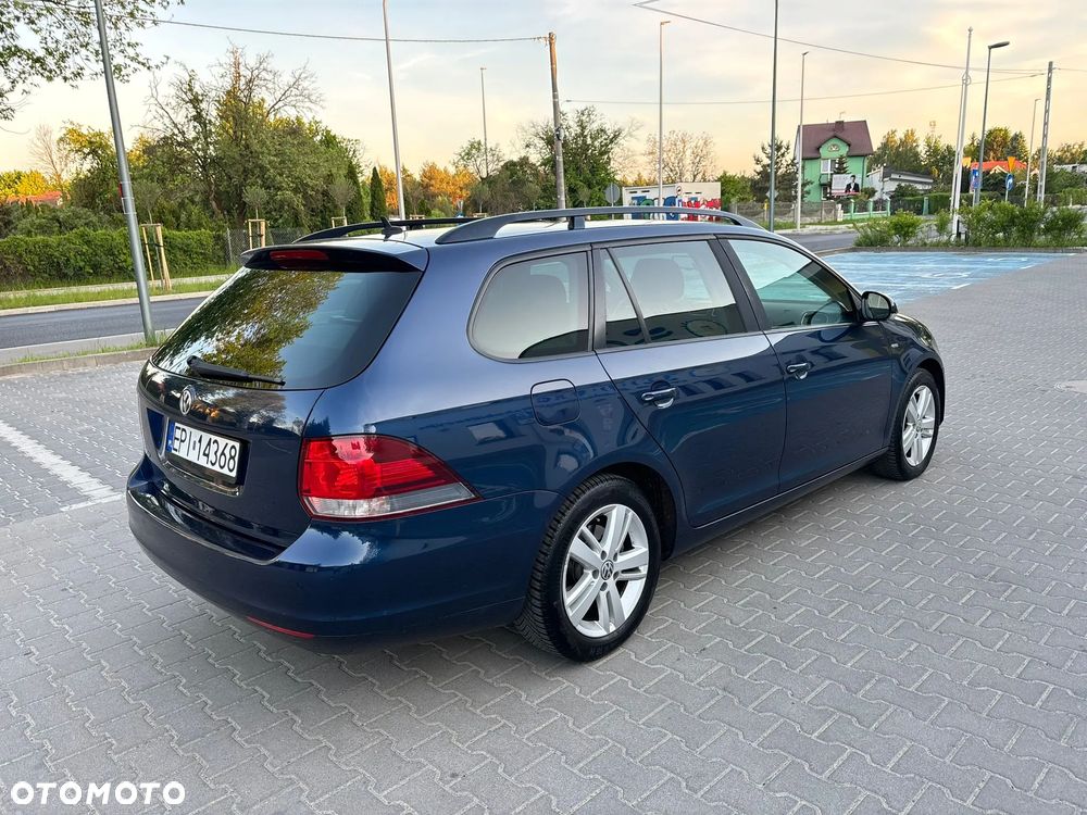 Volkswagen Golf - 4